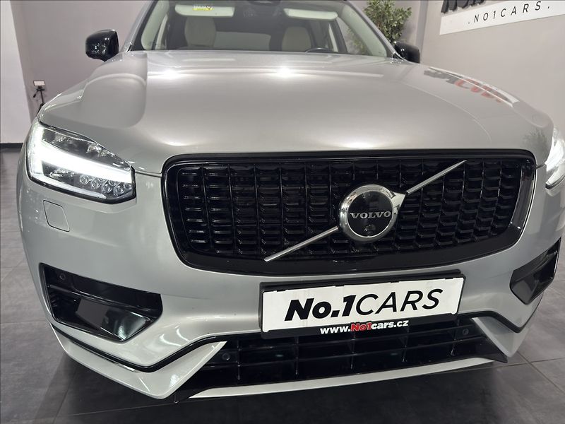 Volvo XC90 2,0   B5 POLESTAR HARMAN 360 - fotka 37 z 40
