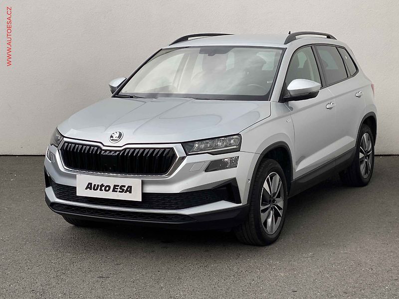 Škoda Karoq (2023) 2.0 TDi, Tour, DSG, LED, - fotka 3 z 18