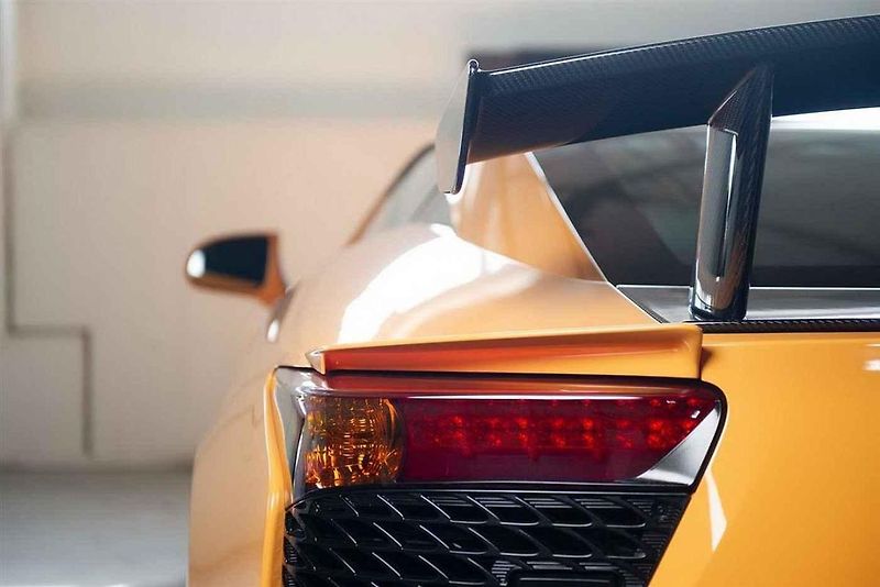 Jeden z 50 vyrobených kusů Lexusu LFA Nürburgring Edition je na prodej