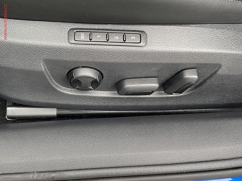 Škoda Superb (2022) 2.0 TDi, 2.maj,ČR, SportLine - fotka 12 z 19