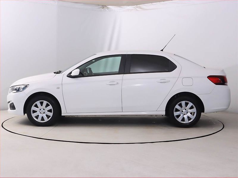 Peugeot 301 (2019) 1.2 PureTech, Serv.kniha - fotka 3 z 16