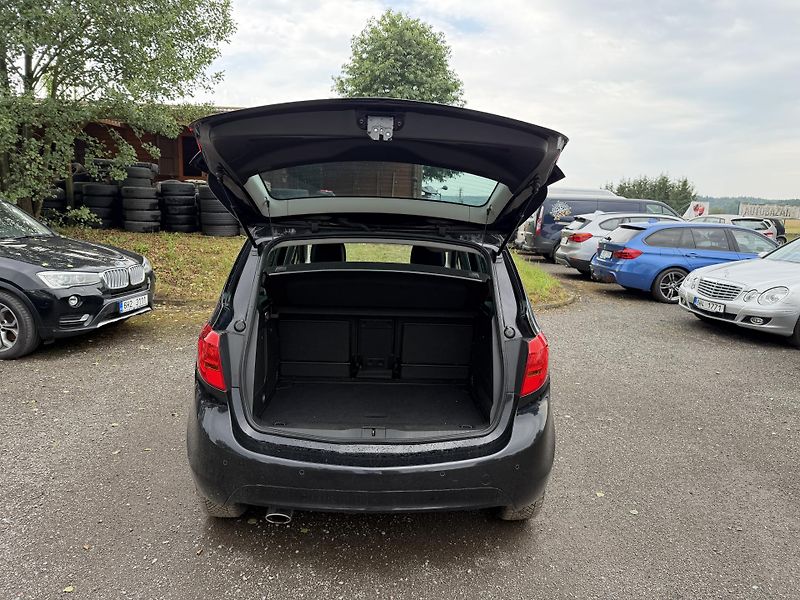 Opel Meriva 1.4iT - fotka 9 z 24