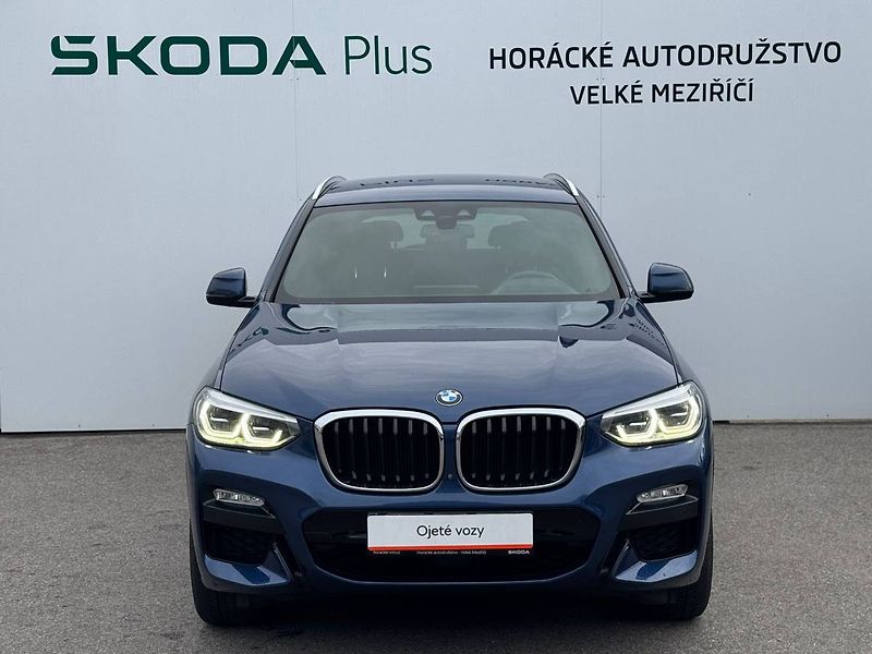 BMW X3 20d 2.0 140 kW xDrive M SPORT - fotka 4 z 38
