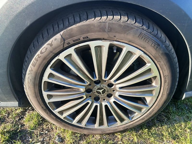 Mercedes-Benz Třídy E 350d All Terrain 190kW Designo - fotka 18 z 20