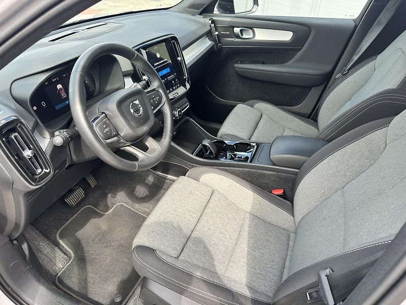 Volvo XC40 původ ČR - fotka 4 z 18