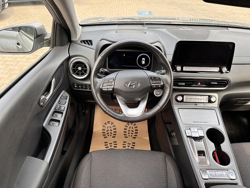 Hyundai Kona 65kWh-150KW POWER REZERVACE - fotka 19 z 45