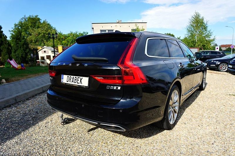 Volvo V90 (2019) INSCRIPTION POLESTAR 2,0D5 173 - fotka 4 z 60