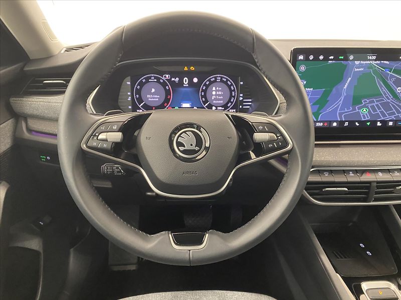 Škoda Octavia 1,5 TSI 85kW Top Selection DSG - fotka 10 z 30