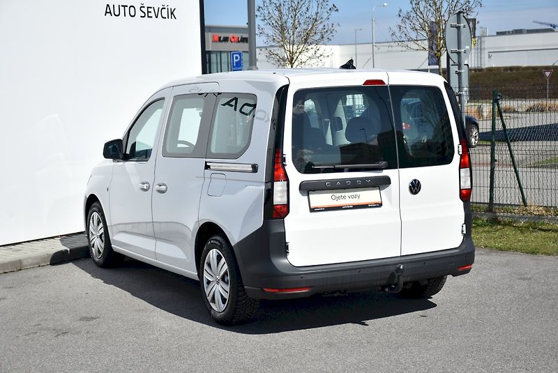 Volkswagen Caddy (2022) 2.0 TDI 90kW - fotka 11 z 34
