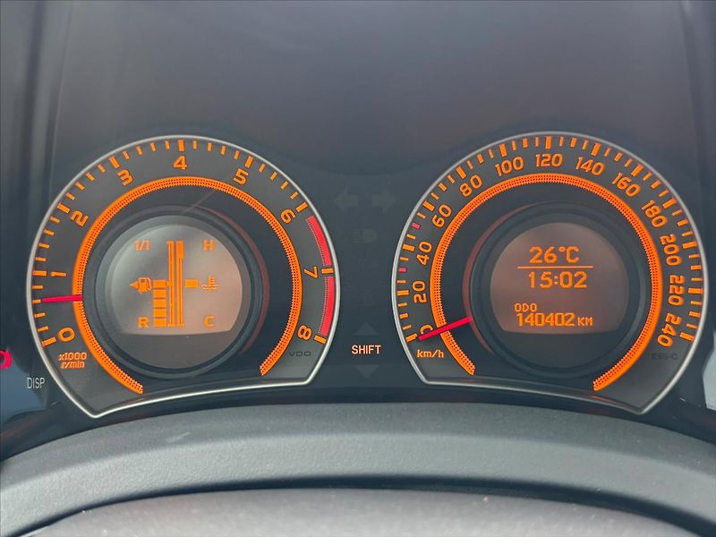 Toyota Auris 1,3 VVT-i  CZ alu kola - fotka 14 z 17