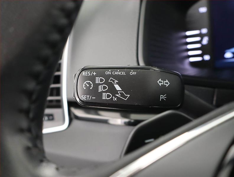 Škoda Karoq (2023) Style 2.0 TDI - fotka 22 z 24