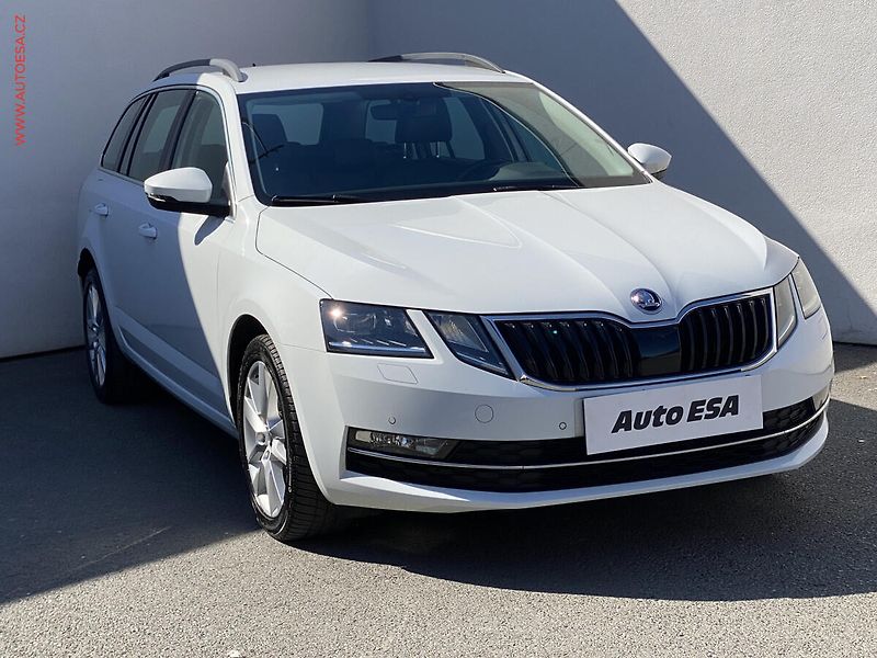 Škoda Octavia (2019) 1.6 TDi 4x4, 1.maj,ČR, Style - fotografie inzerátu