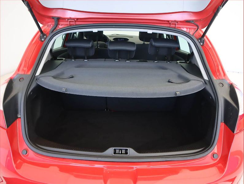 Renault Mégane (2012) 1.6 16V - fotka 14 z 15