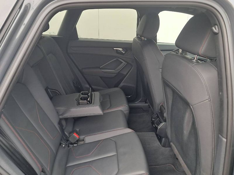 Audi Q3 (2023) ADVANCED 40 S-tronic7 2.0 TFSI - fotka 23 z 29