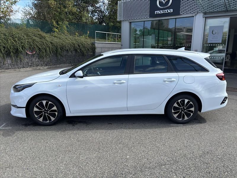 Kia Ceed 1,0 TGDi SPIN ZÁRUKA CARPLAY - fotka 2 z 36