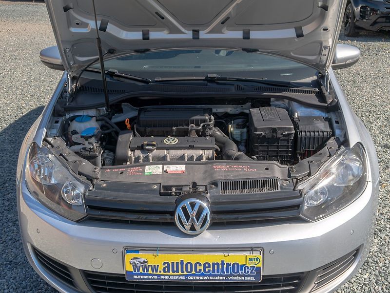 Volkswagen Golf (2009) 1.4i 59KW – PO ROZVODECH - fotka 39 z 44