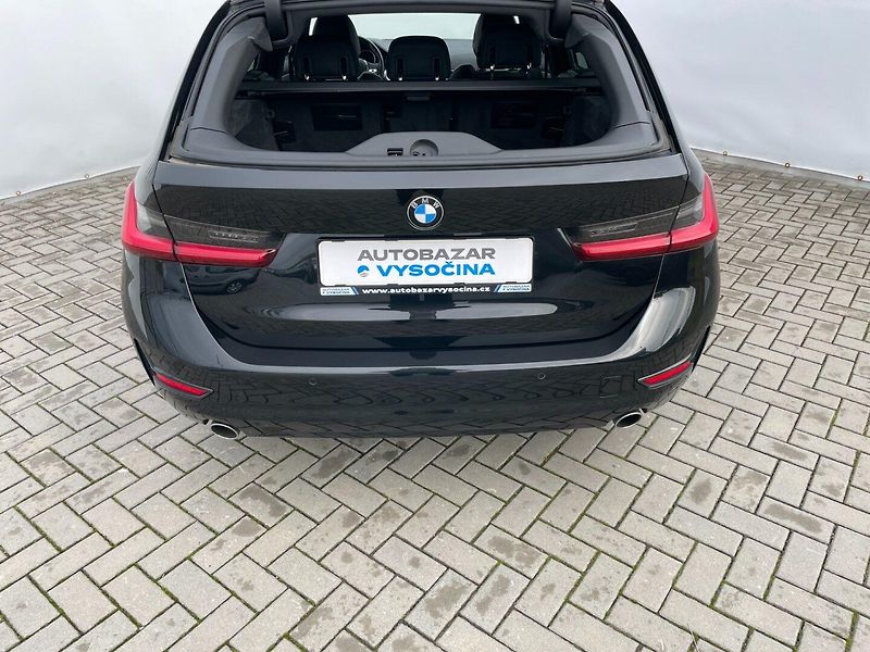 BMW Řada 3 (2020) Com. 318d 110kW Sport! - fotka 10 z 45