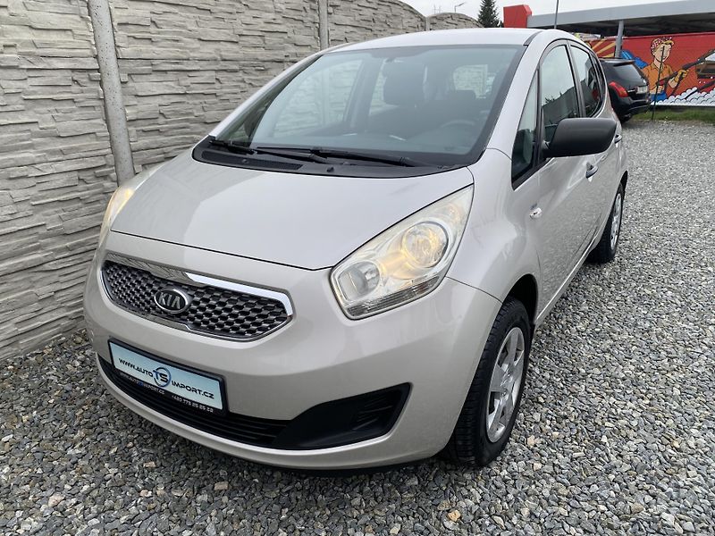 Kia Venga 1.4i 16v 90PS KLIMA SERVIS!!!  - fotka 2 z 144