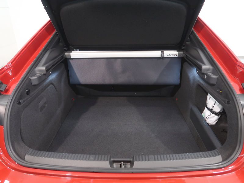 Škoda Superb (2025) SPORTLINE 2.0TSI 195KW 4x4 DSG - fotka 45 z 48