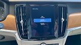 Volvo V90 MOMENTUM PRO, B4 AWD, 145+10 k - náhled 23