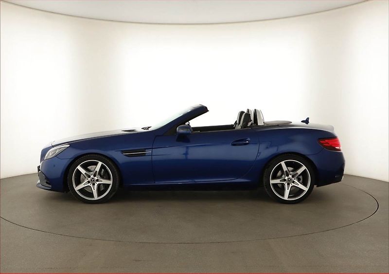 Mercedes-Benz SLC (2020) 200, Výhř.okno, Matrix, H/K - fotka 3 z 20