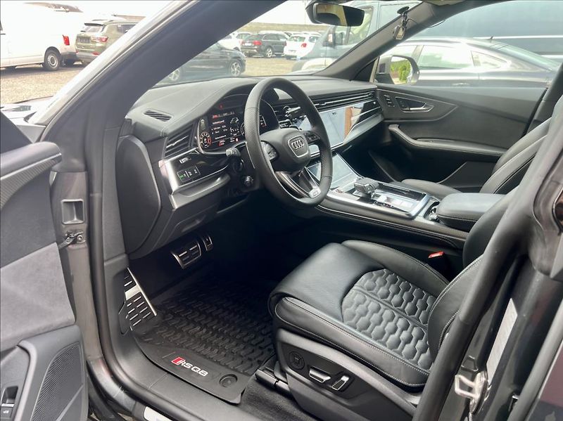 Audi RS Q8 4,0 TFSi QUATTRO MATRIX záruka - fotka 11 z 46