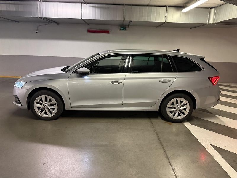 Škoda Octavia (2022) 2.0 Tdi 110kw Style PLUS, Matr - fotka 2 z 16