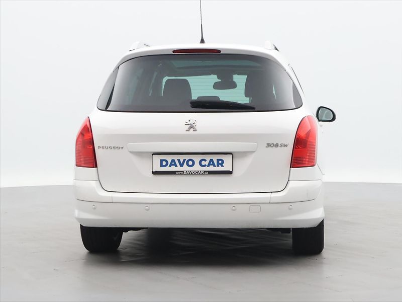 Peugeot 308 1,6 16V 88kW CZ Serv.Kniha - fotka 6 z 33