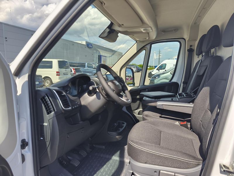 Fiat Ducato (2026) 2.2 MTJ 120k 6MT van L2H1 3.0t - fotka 4 z 7