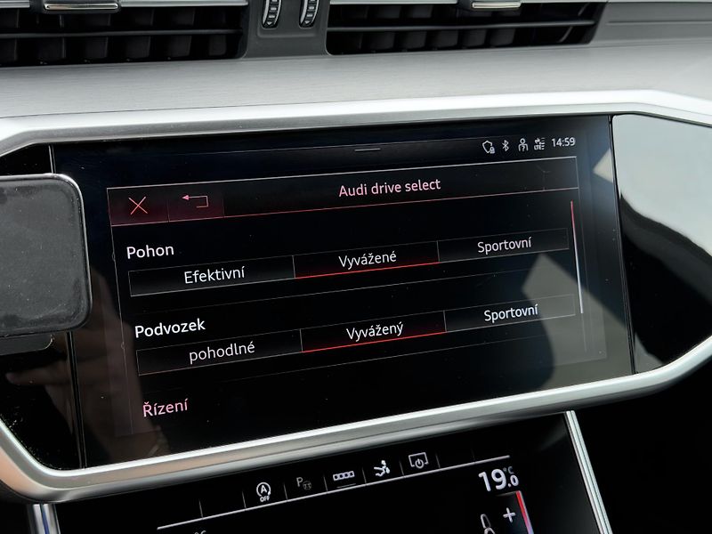 Audi A7 (2021) 40 TDi 150 kW/S-line - fotka 22 z 26