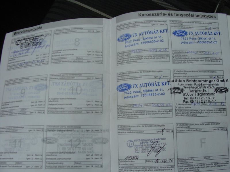 Ford Focus 1.6i, 74 kW, klimatizace - fotka 24 z 24