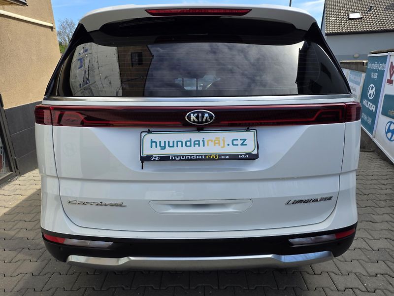 Kia Carnival 2.2-7míst-TOP VÝBAVA-2xLCD - fotka 12 z 28