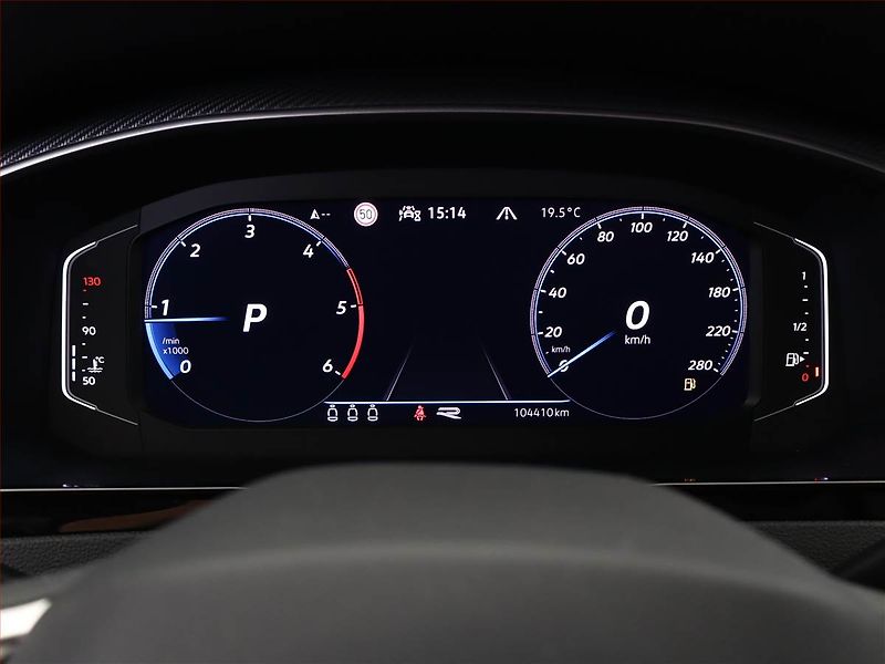 Volkswagen Arteon (2021) 2.0 TDI 4Motion - fotka 9 z 21