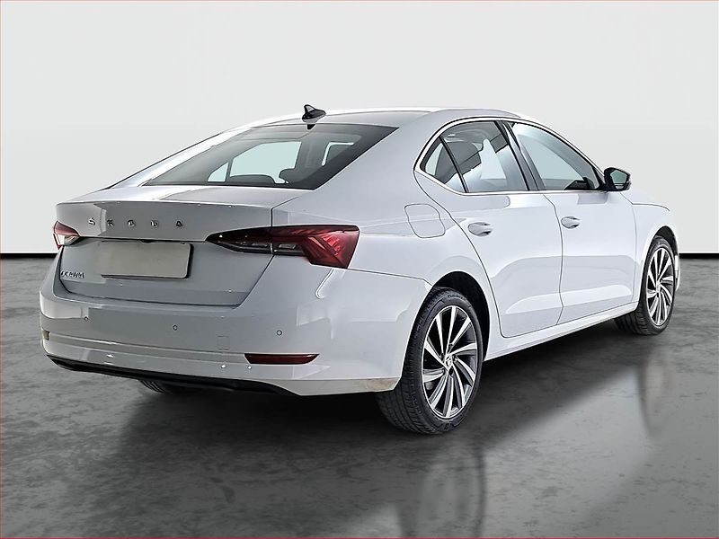 Škoda Octavia (2023) Style Plus 1.5 TSI - fotka 5 z 22