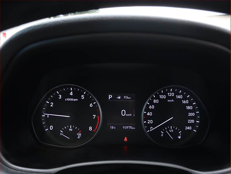 Hyundai i30 (2018) 1.4 T-GDI, Automat, Serv.kniha - fotka 11 z 20