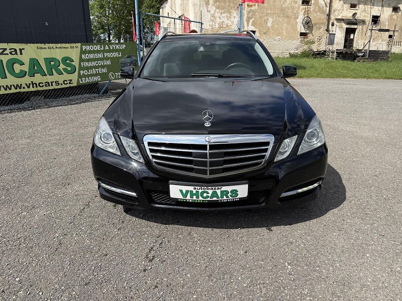 Mercedes-Benz Třídy E 250 CDI 150kW TAŽNÉ - fotka 2 z 21