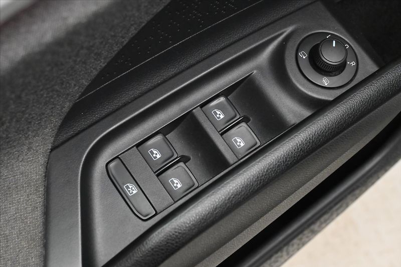 Škoda Enyaq iV 80 150kW 82kWh Záruka až 3 - fotka 26 z 31