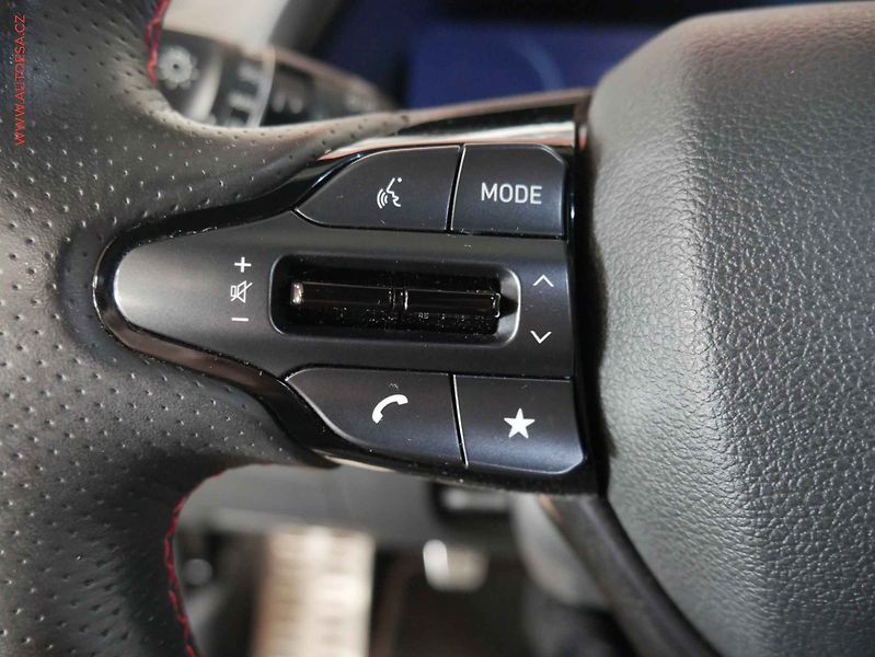 Hyundai i30 (2025) 1.5 T- GDI, 2.maj,ČR, LED - fotka 12 z 21