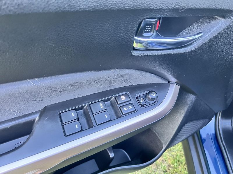 Suzuki Vitara 1,6 88KW,4x4,NAVI,PANORAMA - fotka 35 z 47