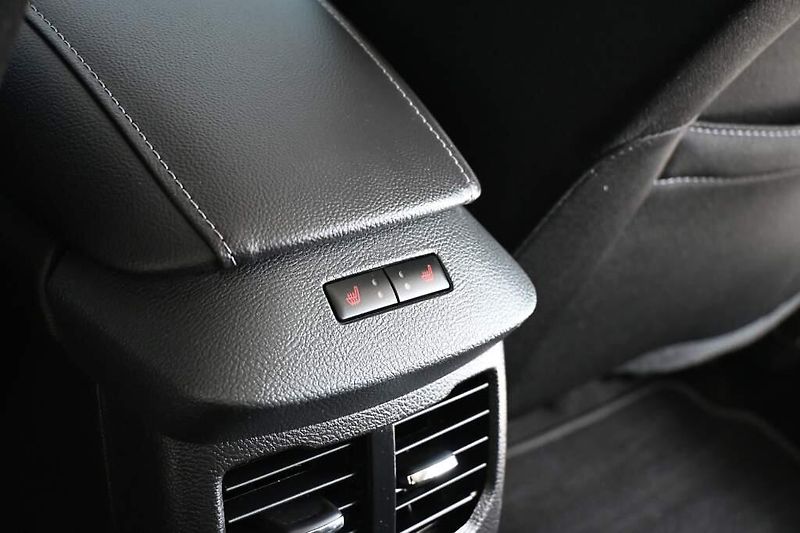 Ford Mondeo (2022) 2.0 LED SONY ACC Tažné Kamera - fotka 28 z 38