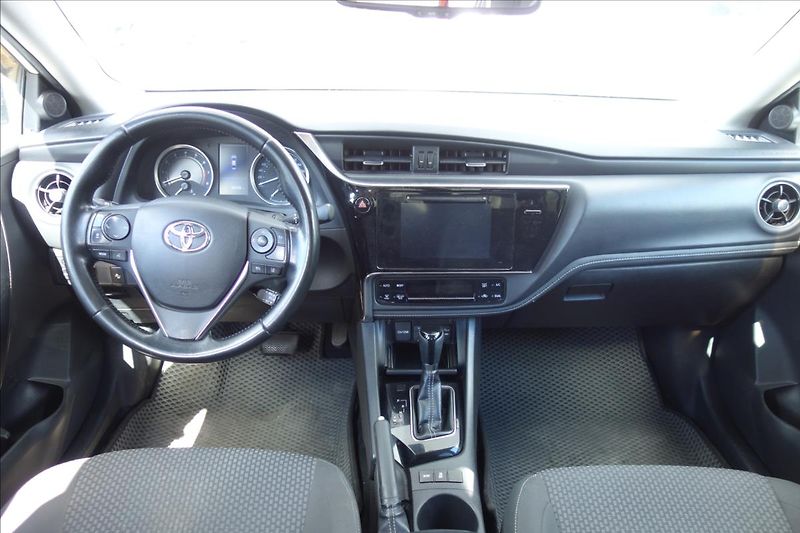 Toyota Corolla 1,6 VVT-i + LPG, ČR, AUTOMAT. - fotka 5 z 5