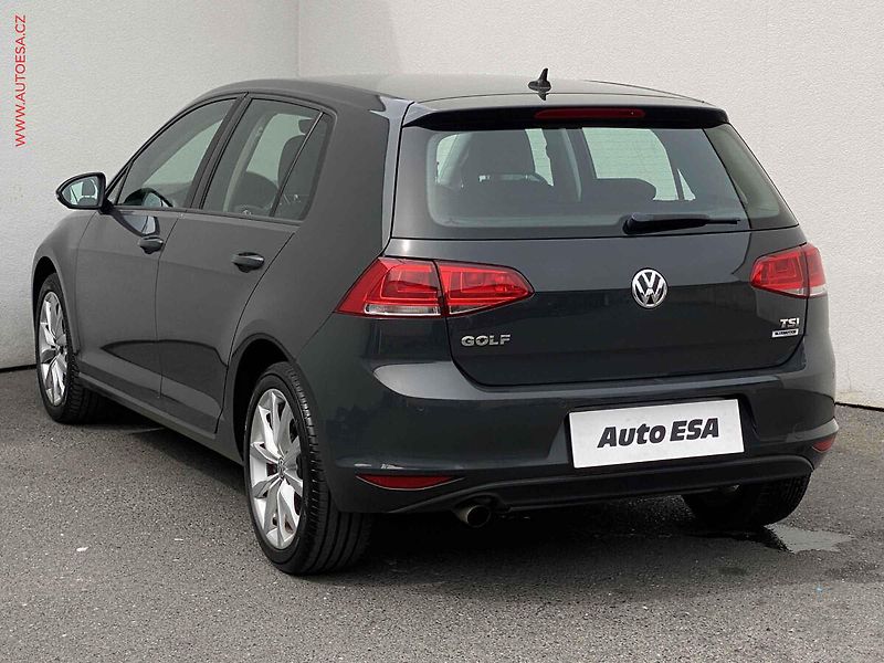 Volkswagen Golf (2017) 1.2 TSi, Comfortline, bixen - fotka 6 z 17