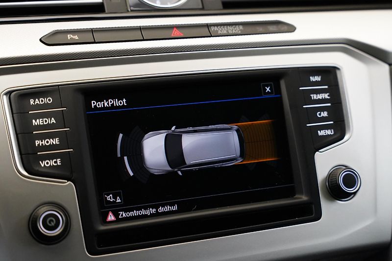 Volkswagen Passat - fotka 20 z 29