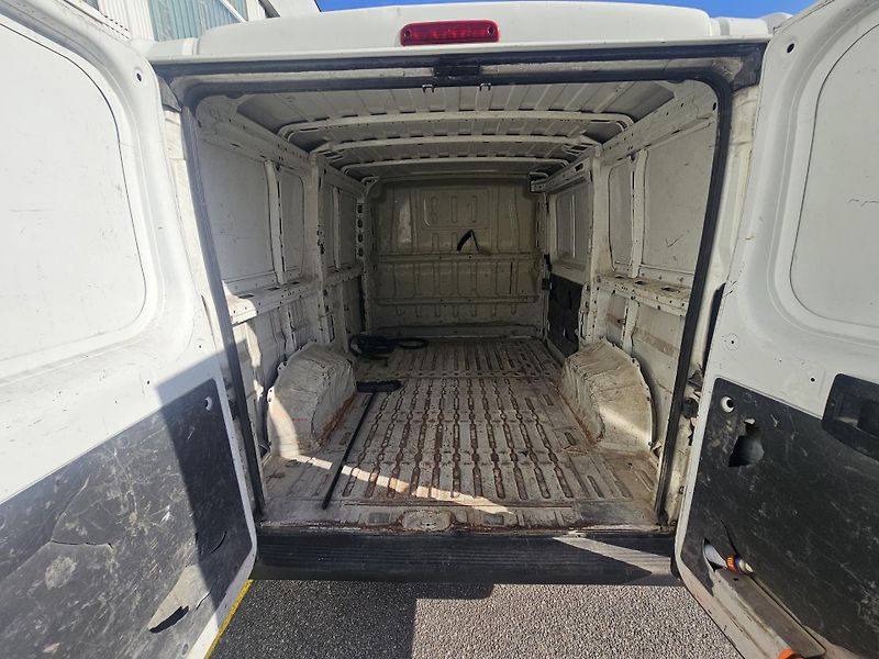 Citroën Jumper (2013) 2.2HDI klima - fotka 17 z 17