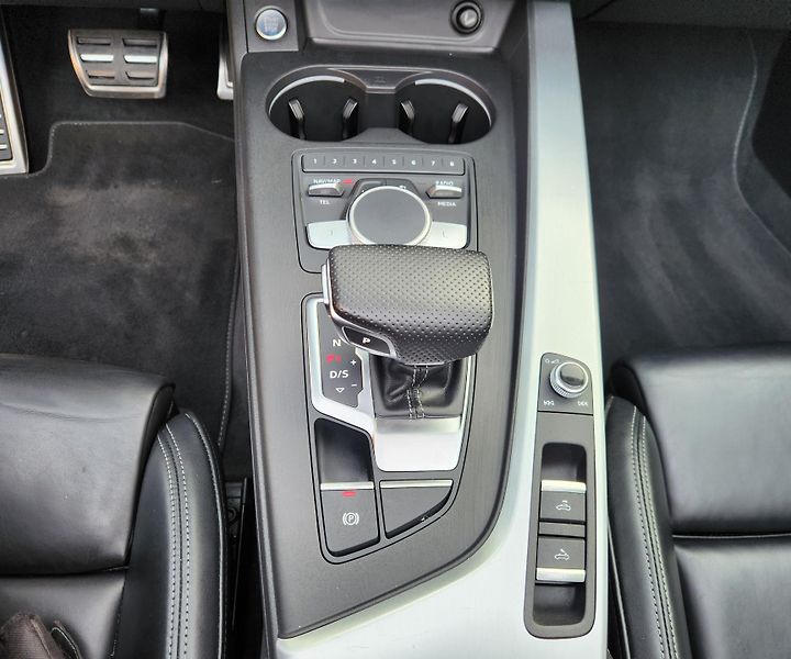 Audi A5 (2017) 3.0TDI S*LINE*AWD*ADAPTIVNÍ*T - fotka 34 z 51