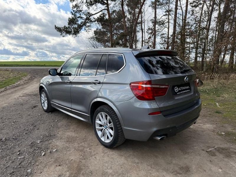 BMW X3 xDrive 20D M-Paket - fotka 4 z 37