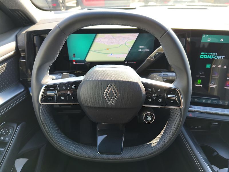 Renault Austral iconic mild hybrid 160 auto   - fotka 20 z 26