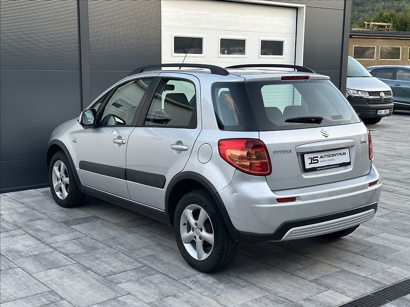 Suzuki SX4 1,9 DDiS 120PS  Outdoor Line 4 - fotka 10 z 47