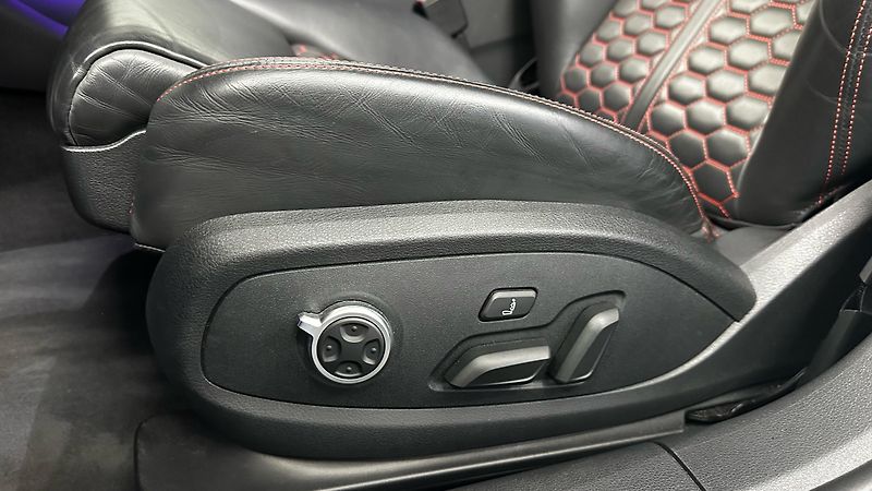 Audi RS 4 HOMOLOGOVANÝ VÝFUK REMUS - fotka 29 z 64