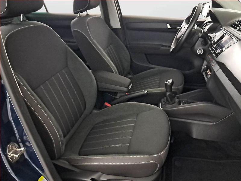 Škoda Fabia (2021) Style 1.0 TSI, Tempomat - fotka 9 z 16